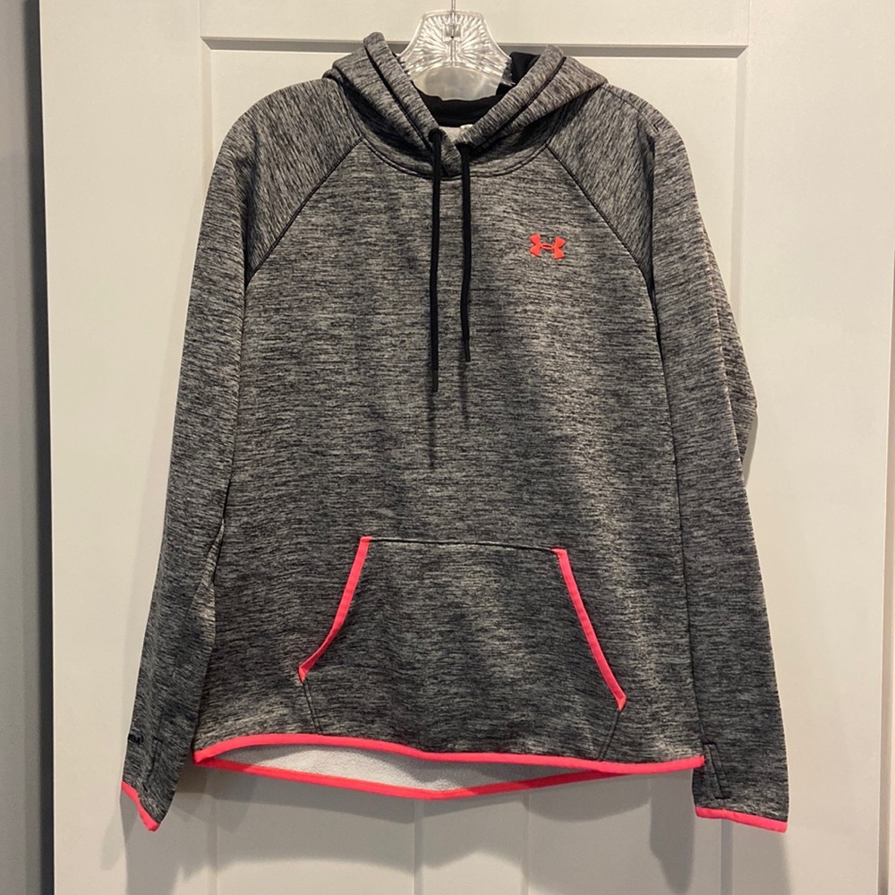 Under Armour Sweatshirt